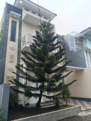 Villa panda kota wisata batu Villa in Batu