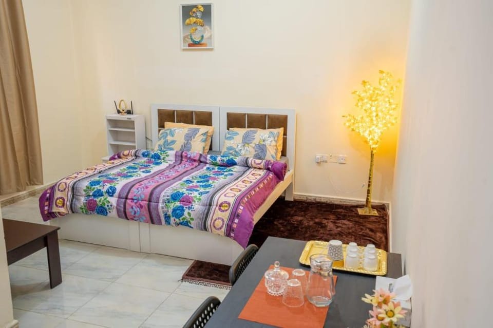 LuXuRy Home Stay Hotel in Abu Dhabi