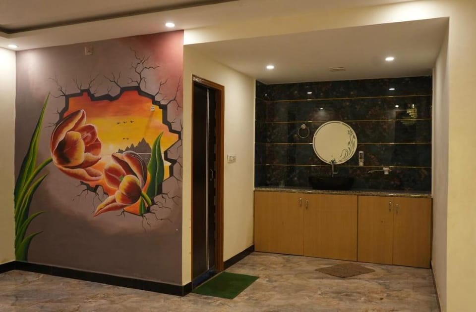 Hotel Raj Palace Hotel in Varanasi