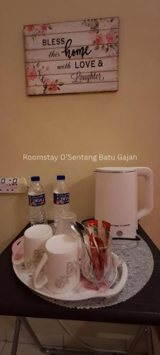 Cozy Garden Roomstay | 4-6 Pax Vacation rental in Perak Tengah District