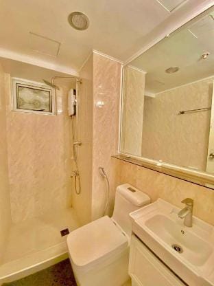 Avida towers San Lazaro Condo Apartment in Manila City