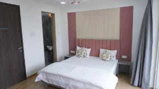 Taj Classic Villa (With Heated Pool) Villa in Lonavla
