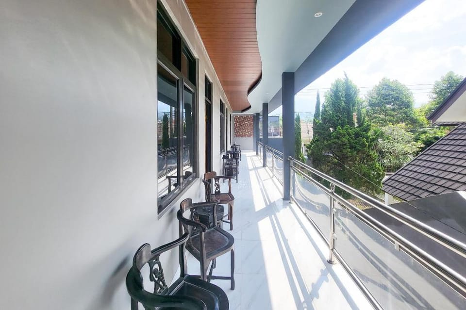 RedDoorz @ K1 Hotel near Cipanas Cianjur Hotel in West Java