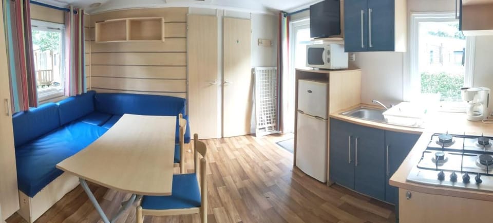 Mobil home tout confort 3 chambres pour 6 personnes - Proche du Puy du Fou R019 Vacation rental in Pays de la Loire