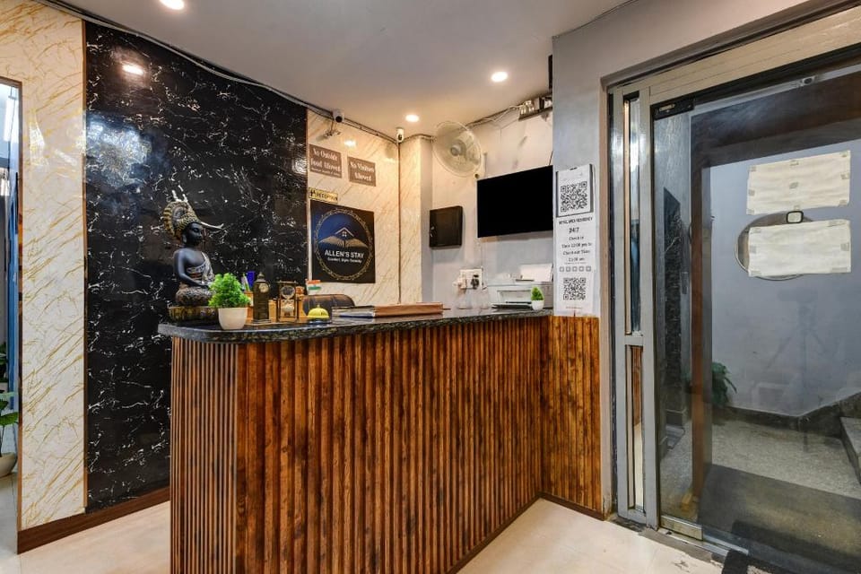 Hotel ALLEN STAY Uttam Nagar Hotel in Delhi