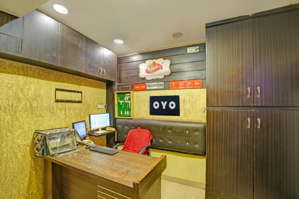 Super Hotel O Sanjay Karond Charaha Hotel in India