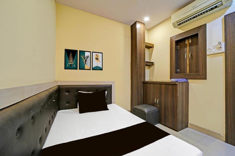 Super Hotel O Sanjay Karond Charaha Hotel in India