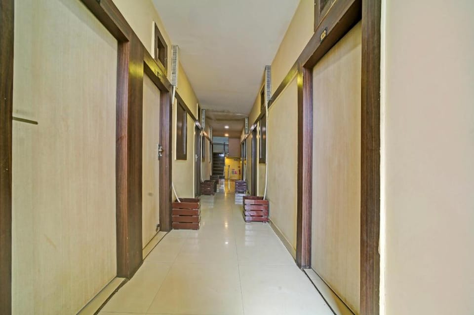 Super Hotel O Sanjay Karond Charaha Hotel in India