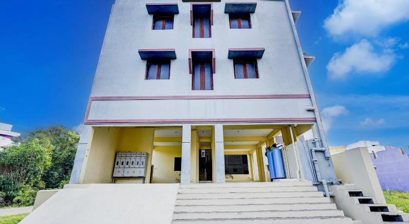 Hotel O Madras Residency Hotel in Chennai