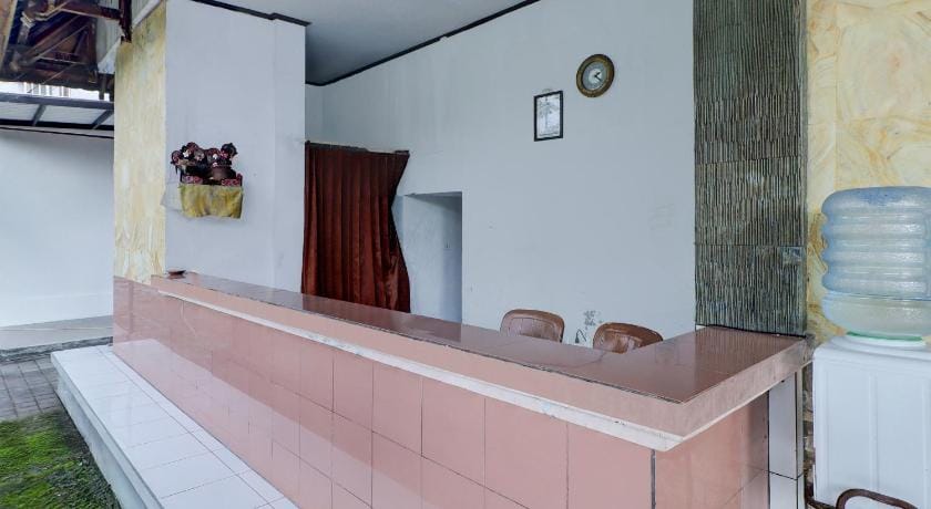 OYO 94704 Geria Ratu Prahandari Hotel in Denpasar