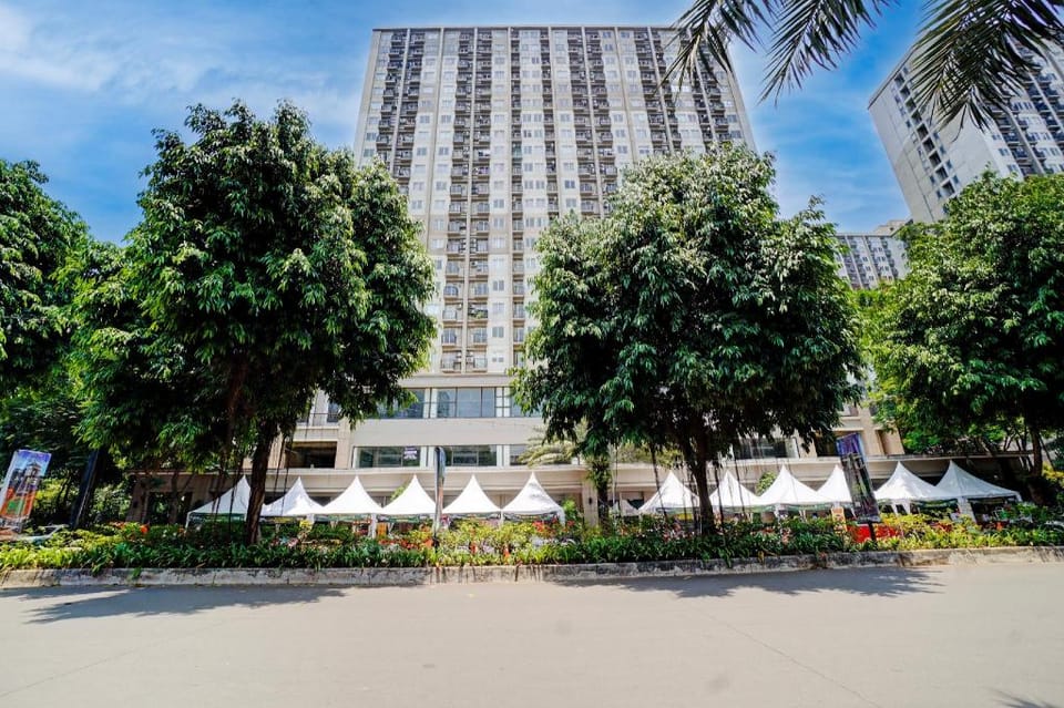 OYO 94698 Pgv Residence Hotel in West Java