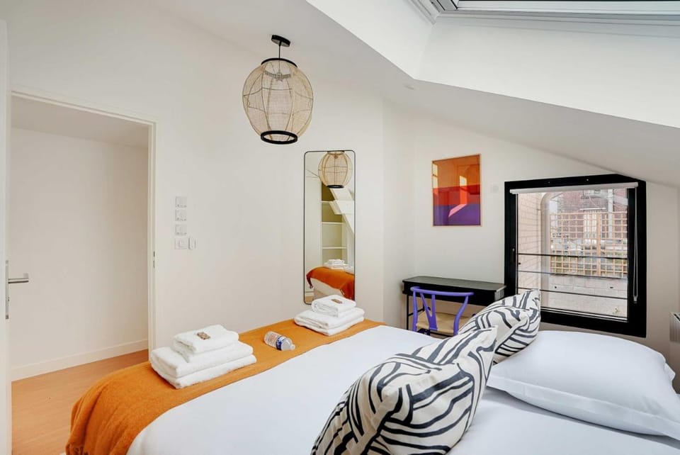 Spacious house 4BDR 7P - Boulogne Billancourt Apartment in Issy-les-Moulineaux