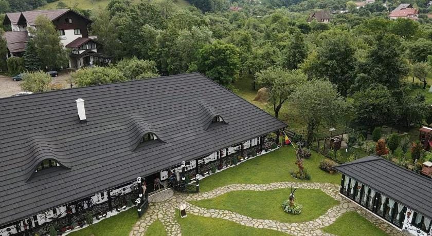 PENSIUNEA Agi Traditional - 4 MARGARETE Bed and Breakfast in Bran