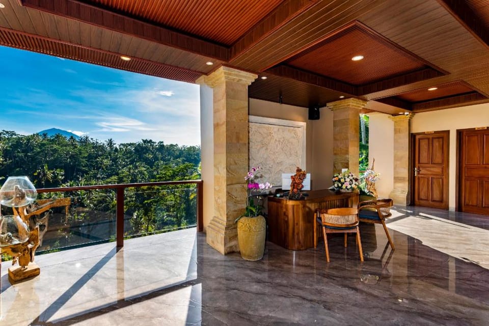 Ellena Resort Villa in Tampaksiring