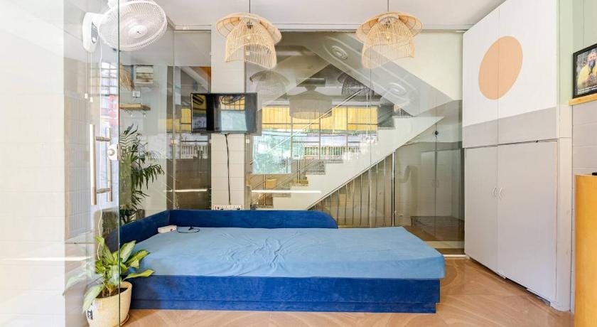 Hostel De Offlanders Rishikesh • Stay • Connect • Explore Hotel in Rishikesh