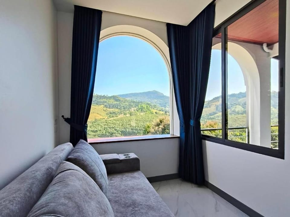 คีรีรัตน์รีสอร์ทเขาค้อ Hotel in Laos