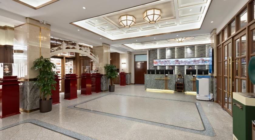 Nostalgia S Hotel - Beijing Tianqiao Hotel in Beijing