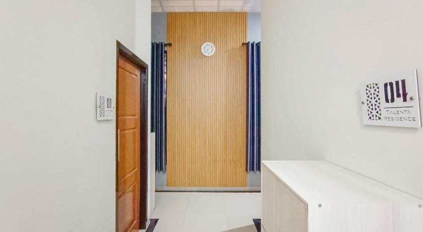 RedDoorz Syariah near RS Bhayangkara Gayamsari Semarang Hotel in Indonesia
