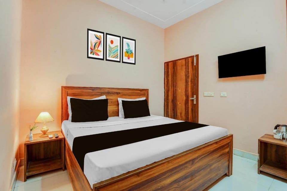 Hotel O Green City Dhakoli Formerly Swagat Hotel in Punjab, India