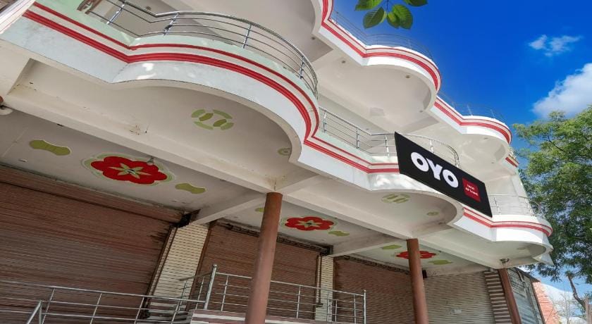 HOTEL O SP GRAND Sidhauli Hotel in Uttar Pradesh