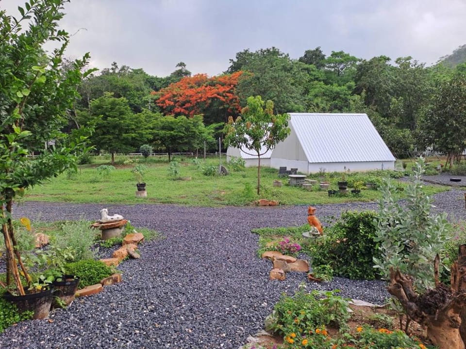 ไร่เติมรัก - บ้านภูตระการ Resort in Laos
