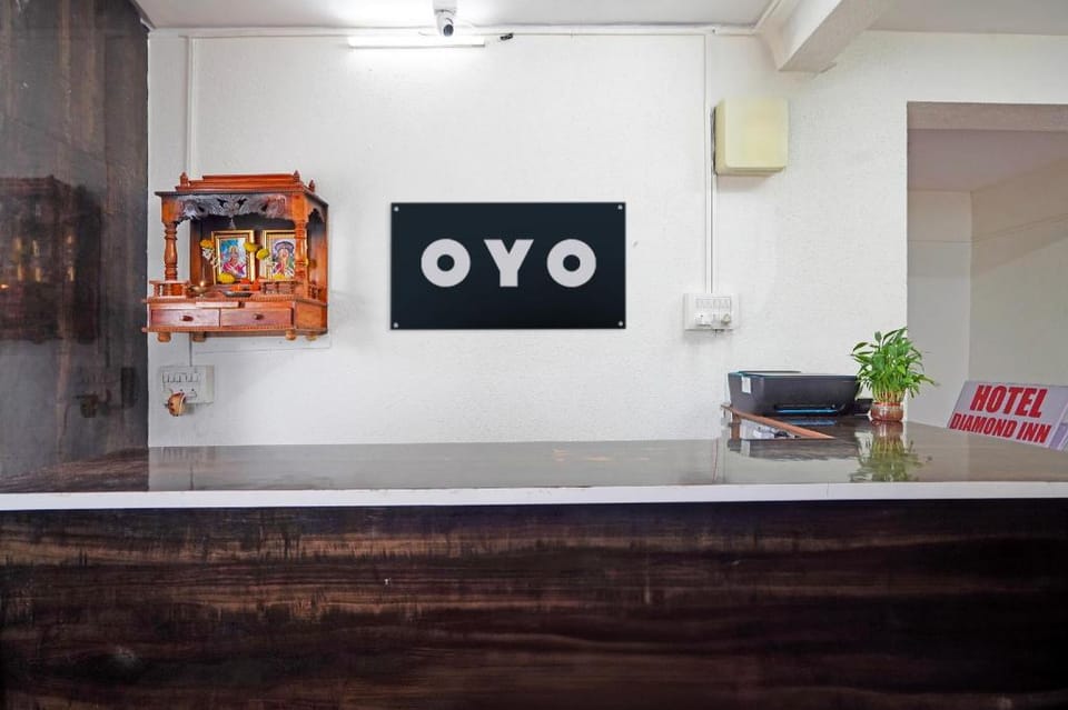 Hotel O Ashiyana lodge Wakad Bridge Bus Stop Hotel in Pune