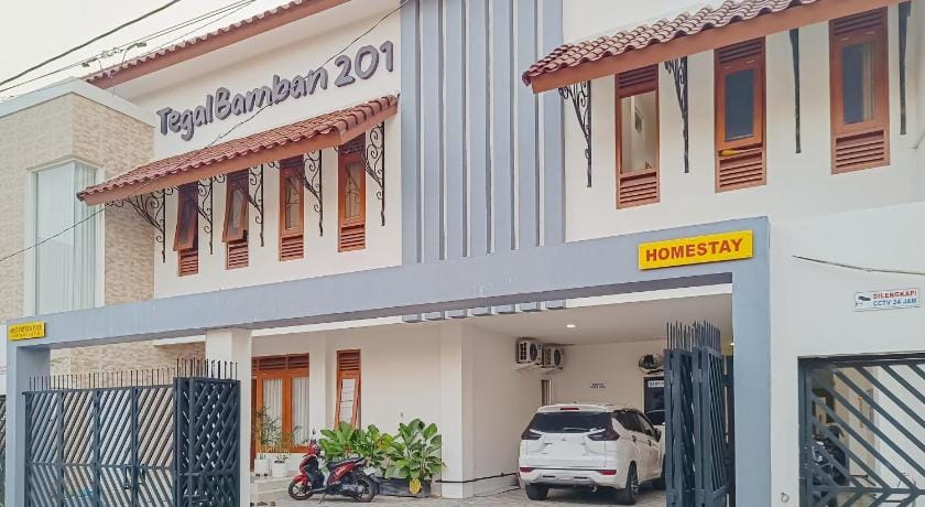RedDoorz @ Tebee Homestay near Tugu Kartasura Hotel in Special Region of Yogyakarta
