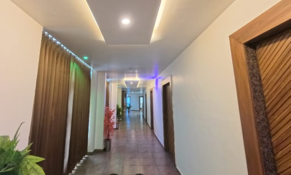 Hotel Royal Palace in Apartment in Gujarat