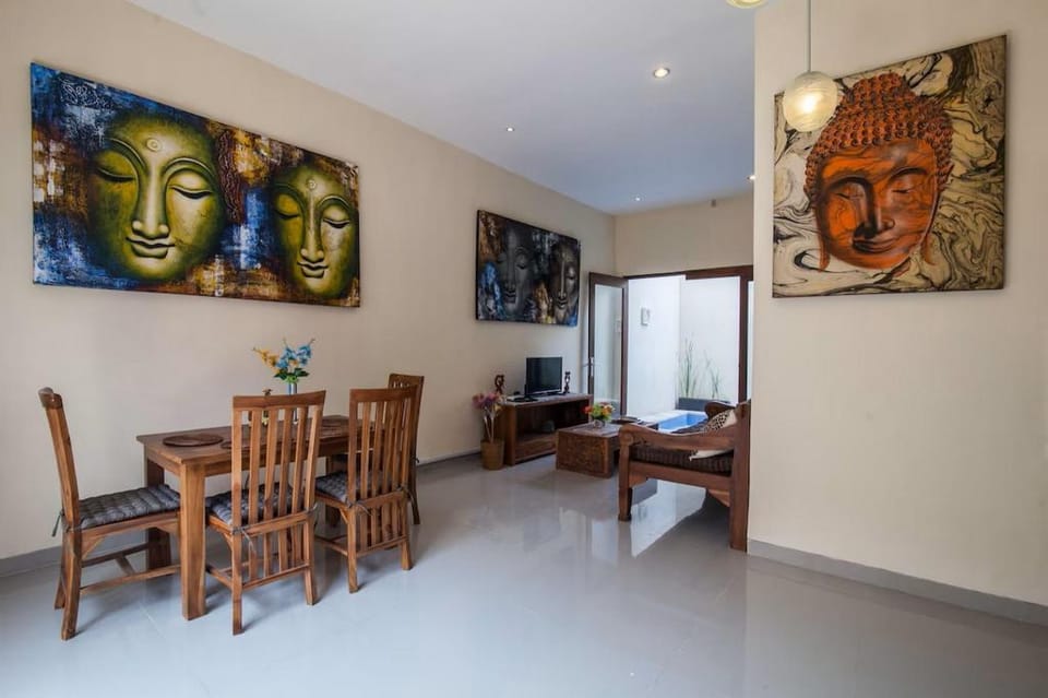 The Lavana Villa De Kerobokan Bed and Breakfast in North Kuta