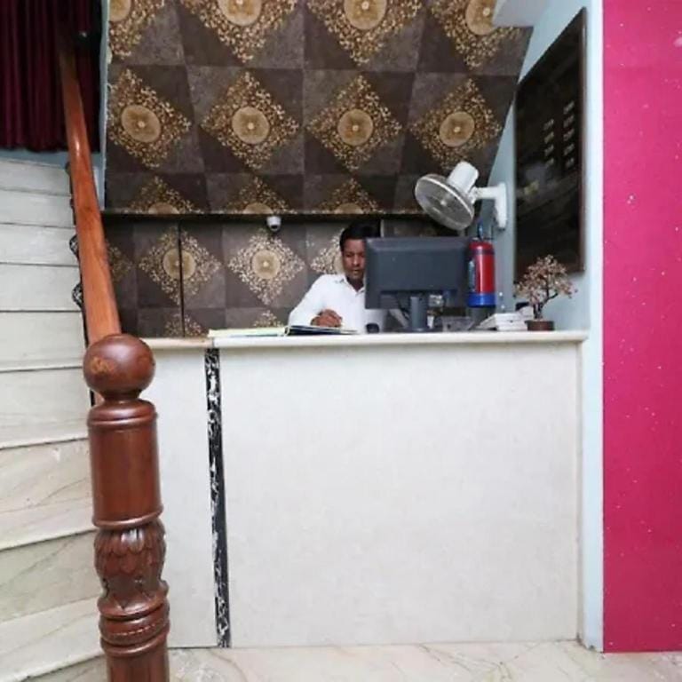 Hotel Shri Ram International 2.8km from Assi Ghat Hotel in Varanasi