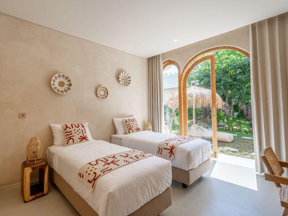 Totem Bali Surf & Yoga Bed and Breakfast in Bali