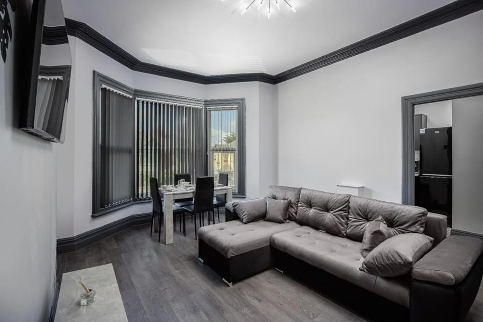 The Coaster Loft Apartments by STAMP SA Bed and Breakfast in Blackpool