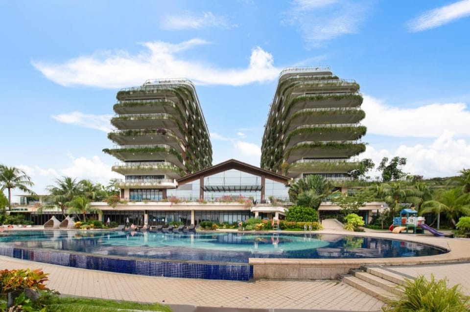 Forest City Golf Villa【中英文客服Home PartyLEGO Park】 Hotel in Johor