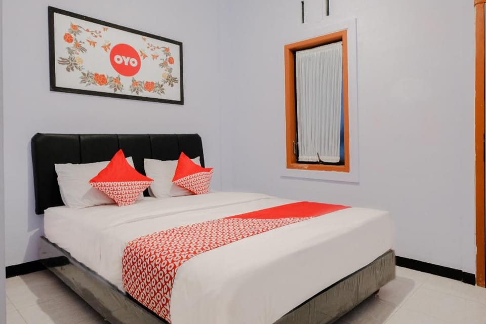 OYO 894 Nusa Indah Homestay Syariah Hotel in Batu