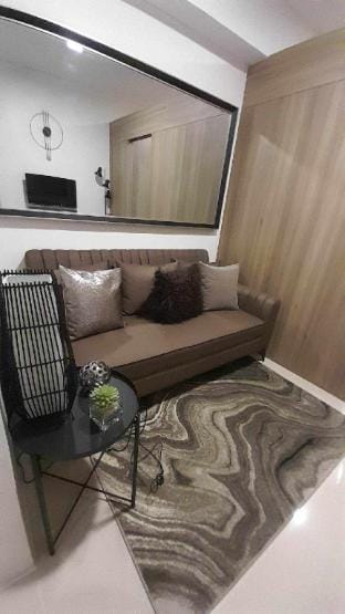 Family suite A with balcony Apartment in Mandaluyong