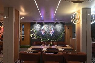 K P  HOTEL Apartment in West Bengal