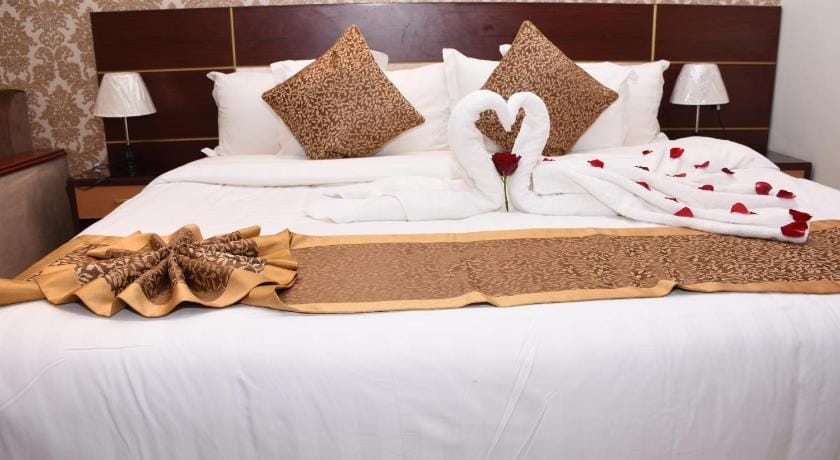 Pearl Palace Hotel Suits فندق اللؤلؤة الماسى Hotel in Medina