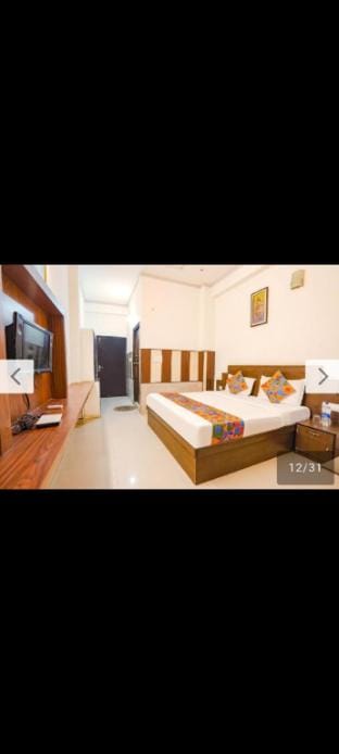 Hotel Prashant palace  Apartment in Uttar Pradesh