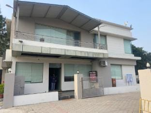 Aspire Razzle Stays Villa in Ludhiana