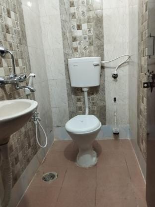 3 BHK for Friends and Families (302) Apartment in Hyderabad