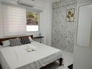 Marias  couple room Vacation rental in Puerto Galera