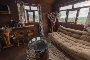 Trini Treehouse By GEstores Vacation rental in Hidalgo, Mexico