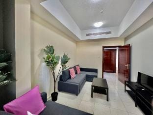 Not far from The WTC and DIFC Vacation rental in Dubai