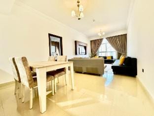 Deira: 5* star bld. Family area. Vacation rental in Dubai