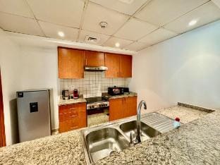 The Greens. 1-bed with courtyard Vacation rental in Dubai