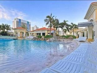 Surfers Paradise Ocean-View Apartment Apartment in Surfers Paradise