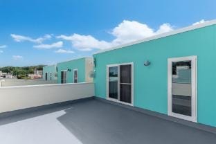 Grandioso Okinawa Pool Villa Kin 2G/沖縄プールヴィラ金武2G Villa in Okinawa Prefecture