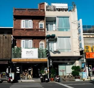 HELLO Make Yourself at Home Bed and Breakfast in Hengchun Township