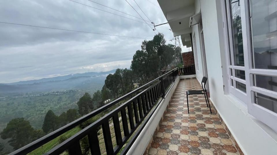 Hotel Maa Bhagwati Sweet And Restaurant Hotel in Uttarakhand