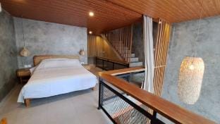 New! Man Cave industrial loft @central berawa Vacation rental in North Kuta